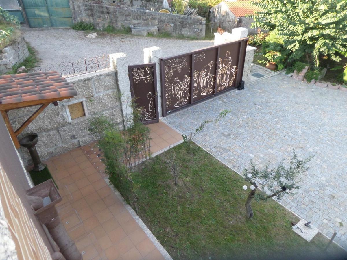 Casal De S.Romao Do Meio Guimaraes Exterior photo